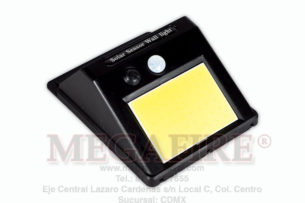 Lampara LED de carga solar con sensor de movimiento